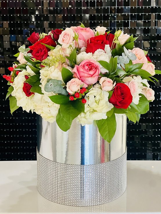 MY LOVE NEVER FADES SILVER BOX