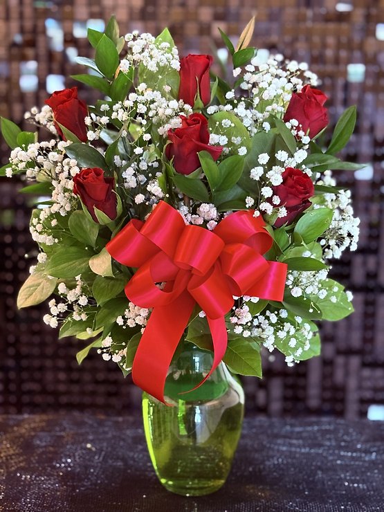 HEAVENLY HALF DOZEN RED ROSES